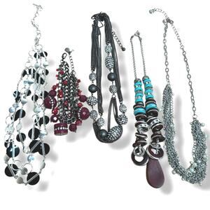 Simply Vera Vera Wang Chicos Nine West Modern Small Jewelry Lot Good Condition